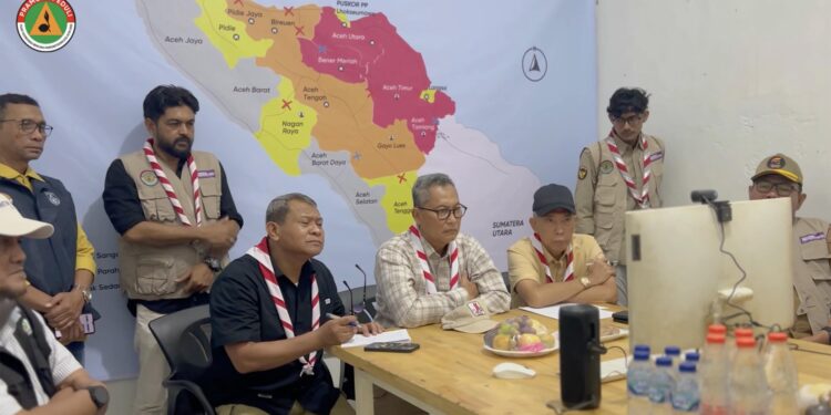 Pramuka Peduli: Gerakan Pramuka Salurkan Bantuan untuk Korban Bencana di Sumatera